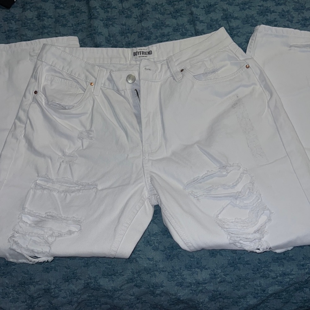 NWOT white jeans